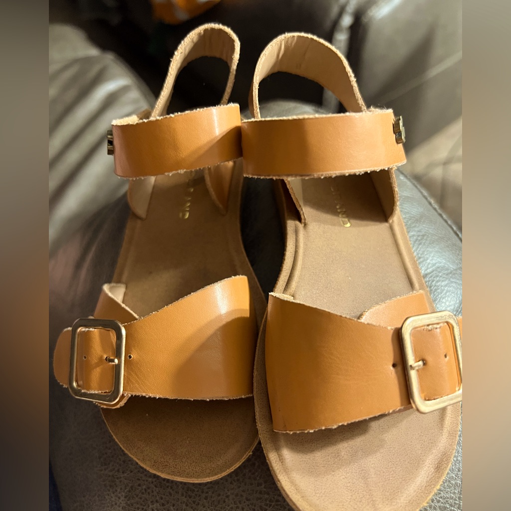 Lucky Brand Little Girls Leather Sandals